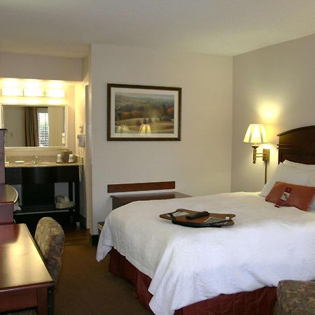 Hampton Inn Dalton Exterior foto