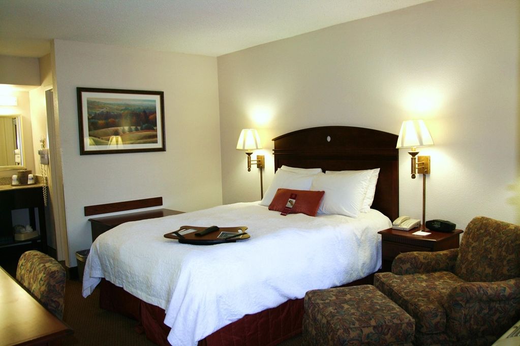 Hampton Inn Dalton Habitación foto
