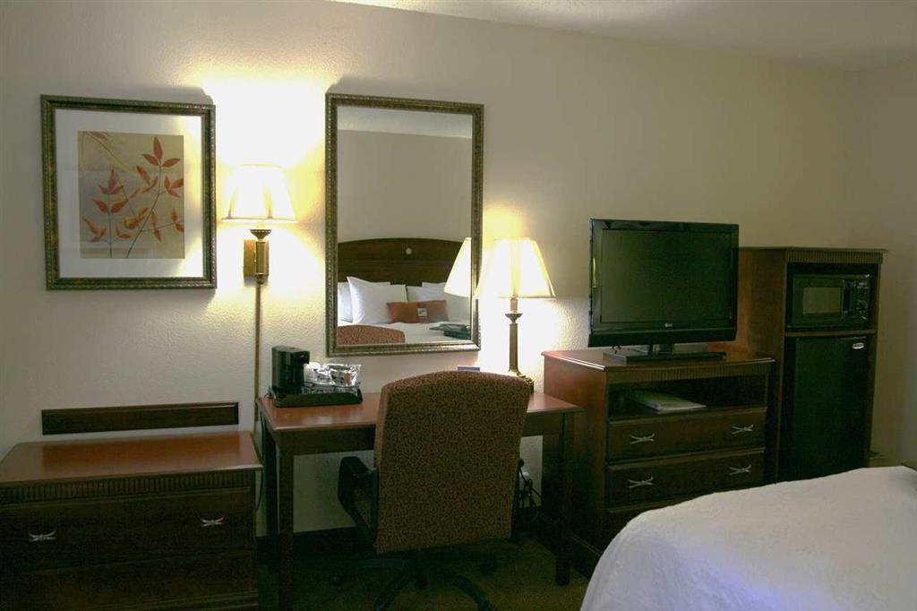 Hampton Inn Dalton Habitación foto