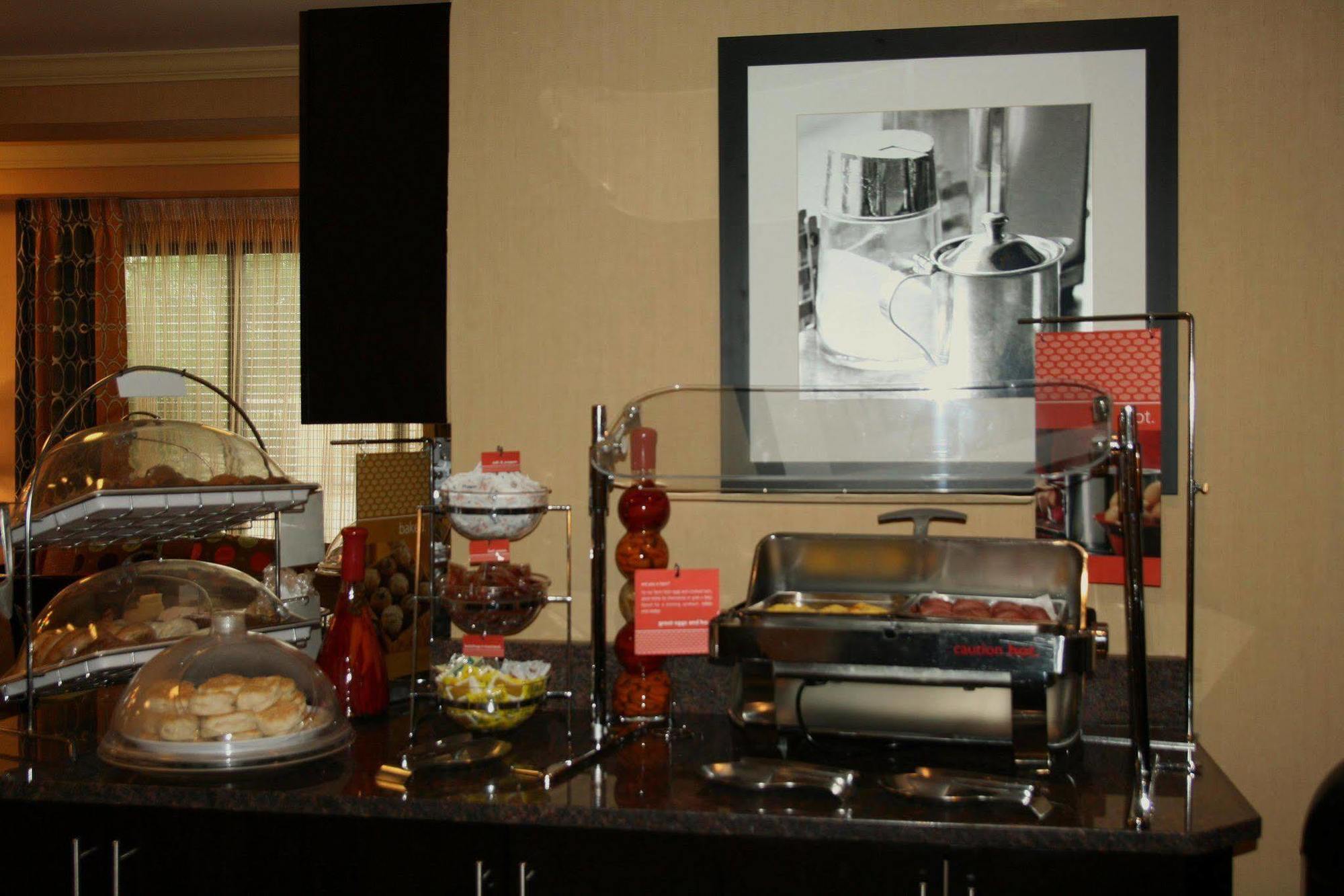 Hampton Inn Dalton Restaurante foto